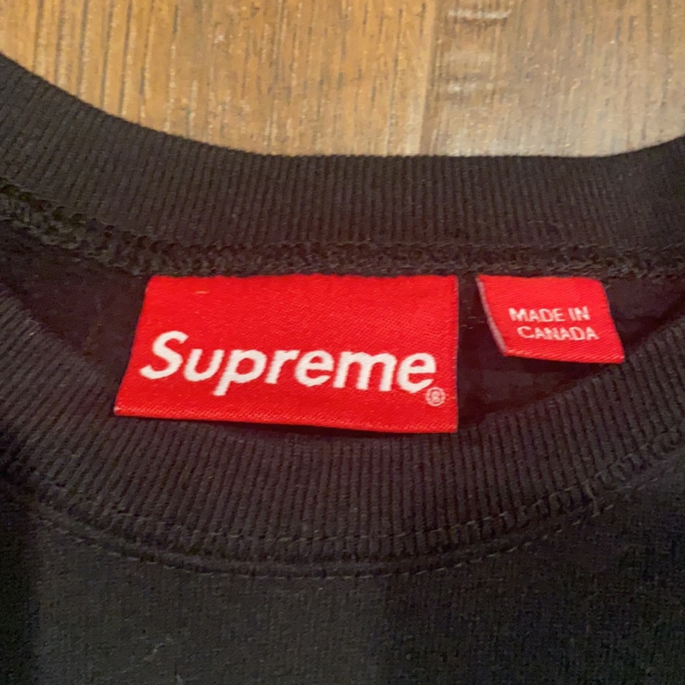 Men’s Supreme Underline Crewneck Sweatshirt - Picture 3 of 4